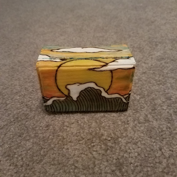 CK Crafts Small Handcrafted Woodburned box - Picture 4 of 12